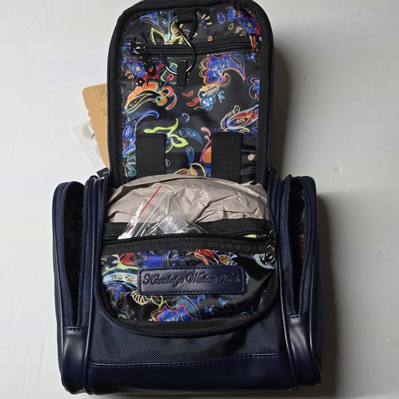 NWT Robert Graham Hanging Toiletry Bag Navy Blue - Picture 6 of 8